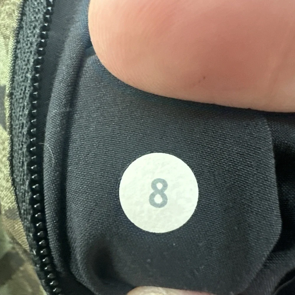 Lululemon Tracker Shorts Low Rise 4